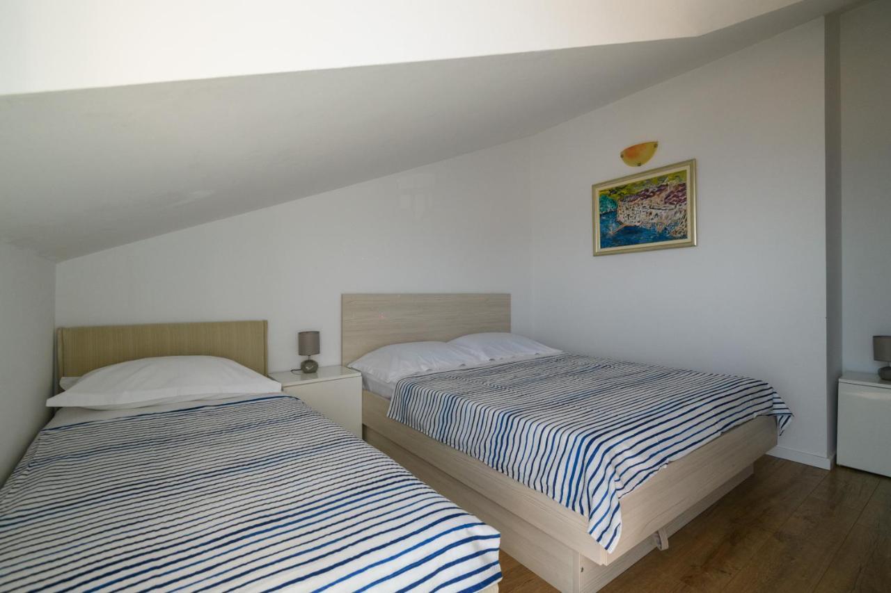 Inat Hotell Dubrovnik Exteriör bild